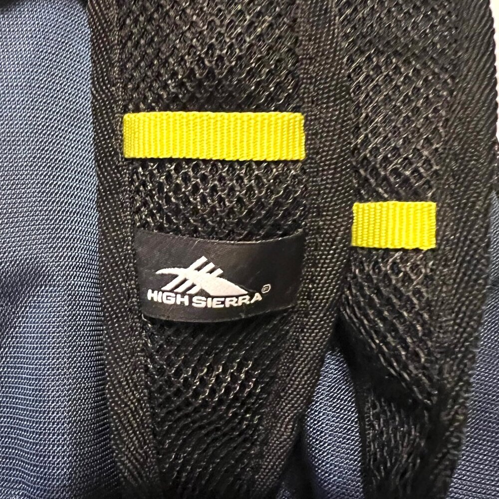 High Sierra Back Pack-Navy Blue/Black-Unisex-Lightweight-Mesh-Adjustable Straps - Picture 10 of 16